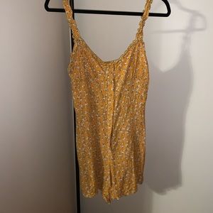 Floral Urban Outfitters Romper size Medium